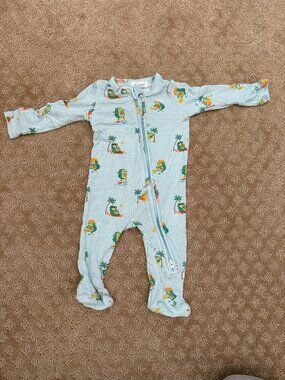 Angel Dear Avocados on The Beach Footie - 0-3 Month